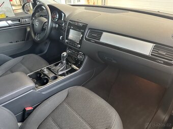 Volkswagen Touareg 3.0 TDI - CZ - 1.Majitel - DPH - 12