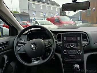 Renault Megane 1,5DCi Hatchback ČR - 12