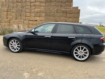 Prodám nebo vyměním Alfa Romeo 159 sw Ti 2,0jtdm - 12