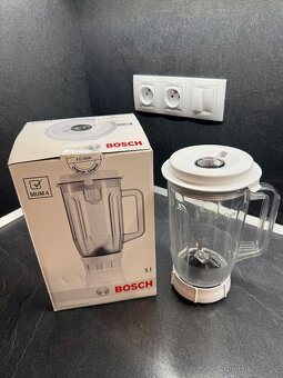 Kuchyňský robot Bosch MUM4405 bílý - 12