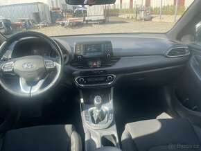 Hyundai i30 1,0 T-GDI GO nové ČR servisované - 12