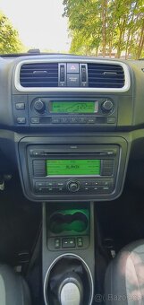 Škoda Fabia II 1.2i 51kW, 147tkm, 2009, ambiente, nová STK' - 12