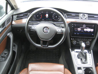 VOLKSWAGEN PASSAT VARIANT 2.0 TDi 110 KW DSG - 12