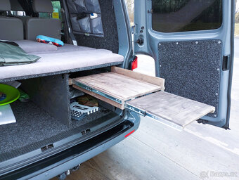 VW T5 Transporter - 12