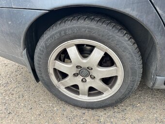 Volvo S60 2.5T 154kW - náhradní díly - 12