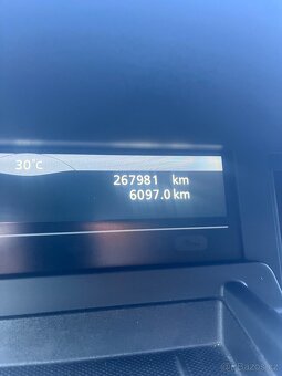 Renault Grand Scenic 1,9 dCi 96kW - 12