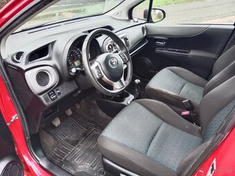 TOYOTA YARIS 1.0VVT-i 1MAJITEL koupeno ČR - 12