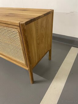 Dubový TV stolek Pola - 12