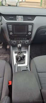 Škoda Octavia 1.4 TSI 103kW ELEGANCE - 12