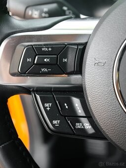 Ford Mustang, V8 GT 5.0/336kW 1.maj ČR - 12