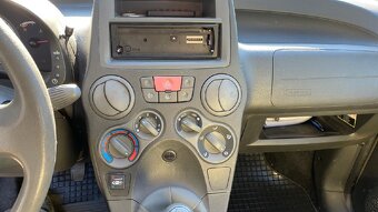 Fiat Panda, 1.2i 51KW // LPG // TAŽNÉ // RV 5/2011 - 12