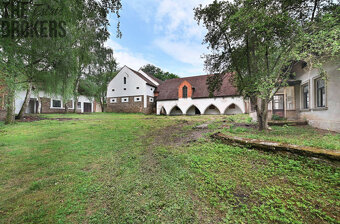 Rodinný dům Zásmuky - Vršice, pozemek 42.000 m2 - 12