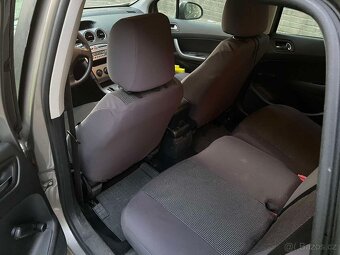 PEUGEOT 308 1.4i KOMBI 2011 190.TKM GARÁŽOVANO TOP-STAV - 12