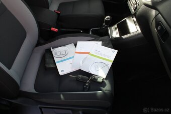 Volkswagen Golf Plus 1.6 TDI 77 kW-Life, Webasto,1 Majitel - 12