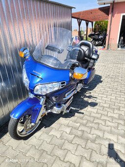 Honda GL 1800 Gold wing - 12