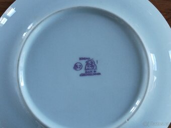 DĚTSKÝ PORCELÁNOVÝ TALÍŘ BOHEMIA NOVÁ ROLE - 12