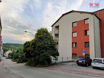 Prodej bytu 1+kk s balkonem, 46 m2, ul. Dolnokrčská, Praha 4 - 12