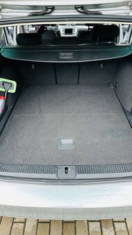 Volkswagen Passat 3C - 12