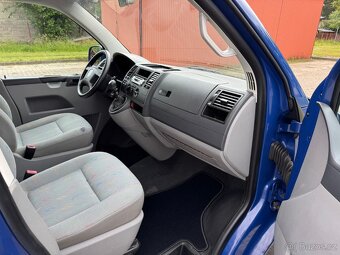 VW TRANSPORTER T5 1.9TDI 5/6 MÍST R.V.2004 - 12