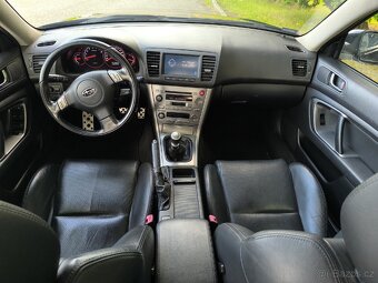Subaru Legacy 3.0 manuál - 12