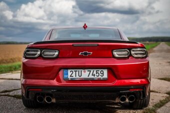 Chevrolet Camaro 6,2 V8 - 12