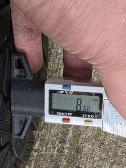 205/60/16 zimní pneumatiky Sava Eskimo HP2 - 12