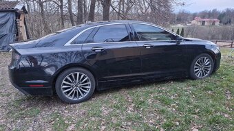 Prodám Lincoln MKZ 2.0 ECVT - 12