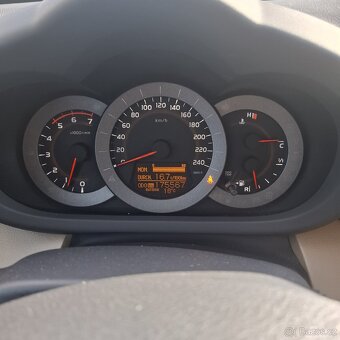 Toyota rav4 2.2d4d r.v.2010 4x4 175tkm - 12