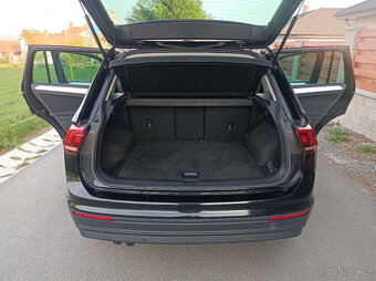 Volkswagen Tiguan, 110kw,namual,xenon,navi - 12