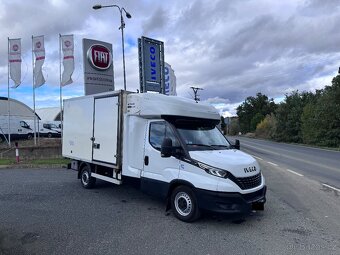 IVECO 35S18 3.0 HI-MATIC MRAZÁK -32 ZÁSUVKA LED - 12