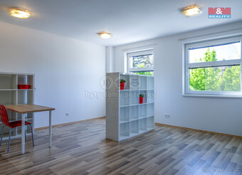 Pronájem bytu 1+kk, 42 m², Jičín, ul. Ruská - 12
