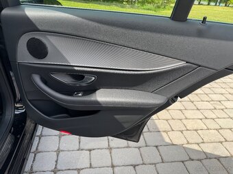 Mercedes-Benz E 220d 9G 2020 1. Maj - 12