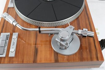 Gramofón YAMAHA YP-D7 - 12