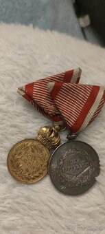 Medaile, vyznamenání. - 12