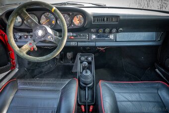 Porsche 911 1984 Targa BEZ KOROZE - 12