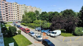 Pronájem bytu 1+1 o rozloze 32 m2 + balkon + Garáž, ulice Za - 12