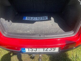 Prodám VW Golf 5,  1,4Mpi - 12