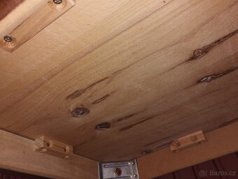 Dřevěný konferenční stolek / masiv / pravé dřevo - 12