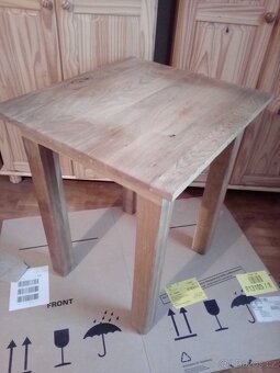 Prodám dubový stůl 65 x 58 cm - 12
