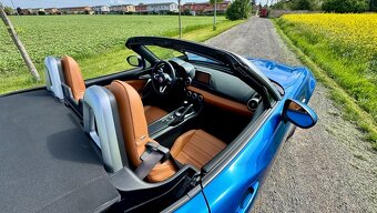 Fiat 124 Spider 1.4 Turbo " LUSSO " naj. 22.000km - 12