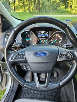 Ford kuga - 12