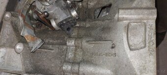FORD S MAX 2,0 TDCI 103 KW 2 x PŘEVODOVKA - 12