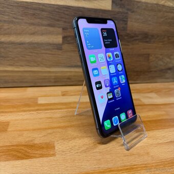 IPhone XS 64GB, černý, 100% baterie (12 měsíců záruka) - 12