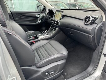 MG EHS PHEV Luxury 1.5 190kW AUT. Panorama ACC Keyless 360° - 12