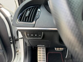 Kia Stinger GT 3.3 T-GDI 269 kW 4x4 / CZ / DPH - 12