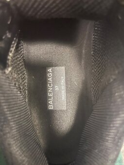 Balenciaga Triple S - 12