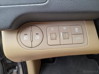 H1 starex, 2,5 125kw, 8 míst - 12