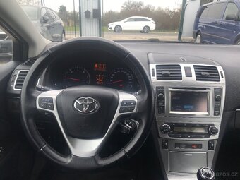 Toyota Avensis 2.0 D 91 KW,FACELIFT,ČR.. - 12