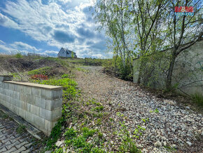 Prodej pozemku k bydlení, 878 m², Beroun, Nad Máchovnou - 12