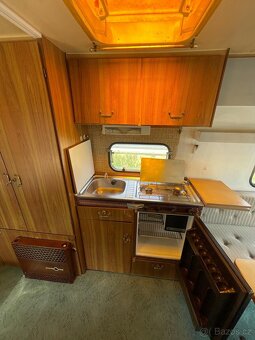 Karavan Knaus - 12